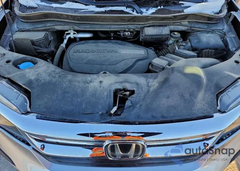 2019 Honda Pilot Lx z USA, uszkodzony, nr VIN 5FNYF6H18KB069072